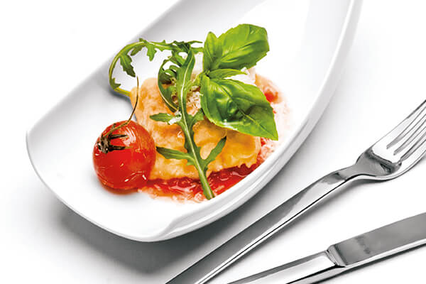 recipes-salmon-with-tomato-on-white-plate-teaser-medium