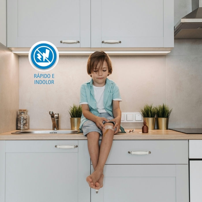 tratamento-de-feridas-gama- - rapido-e-indolor-menino-na-cozinha
